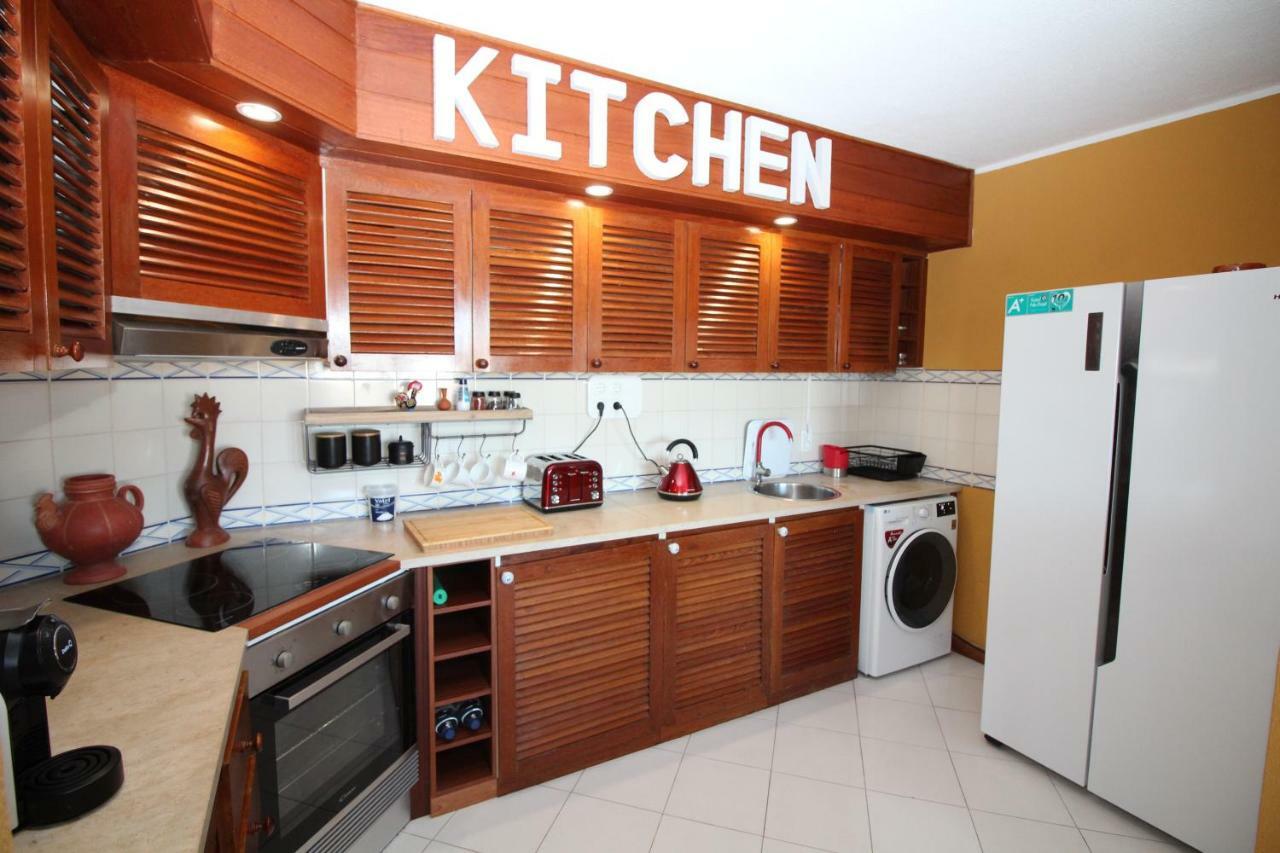 Main Avenue Albufeira, Walk To Beach, Old Town, Shooping, Top Location Exterior photo